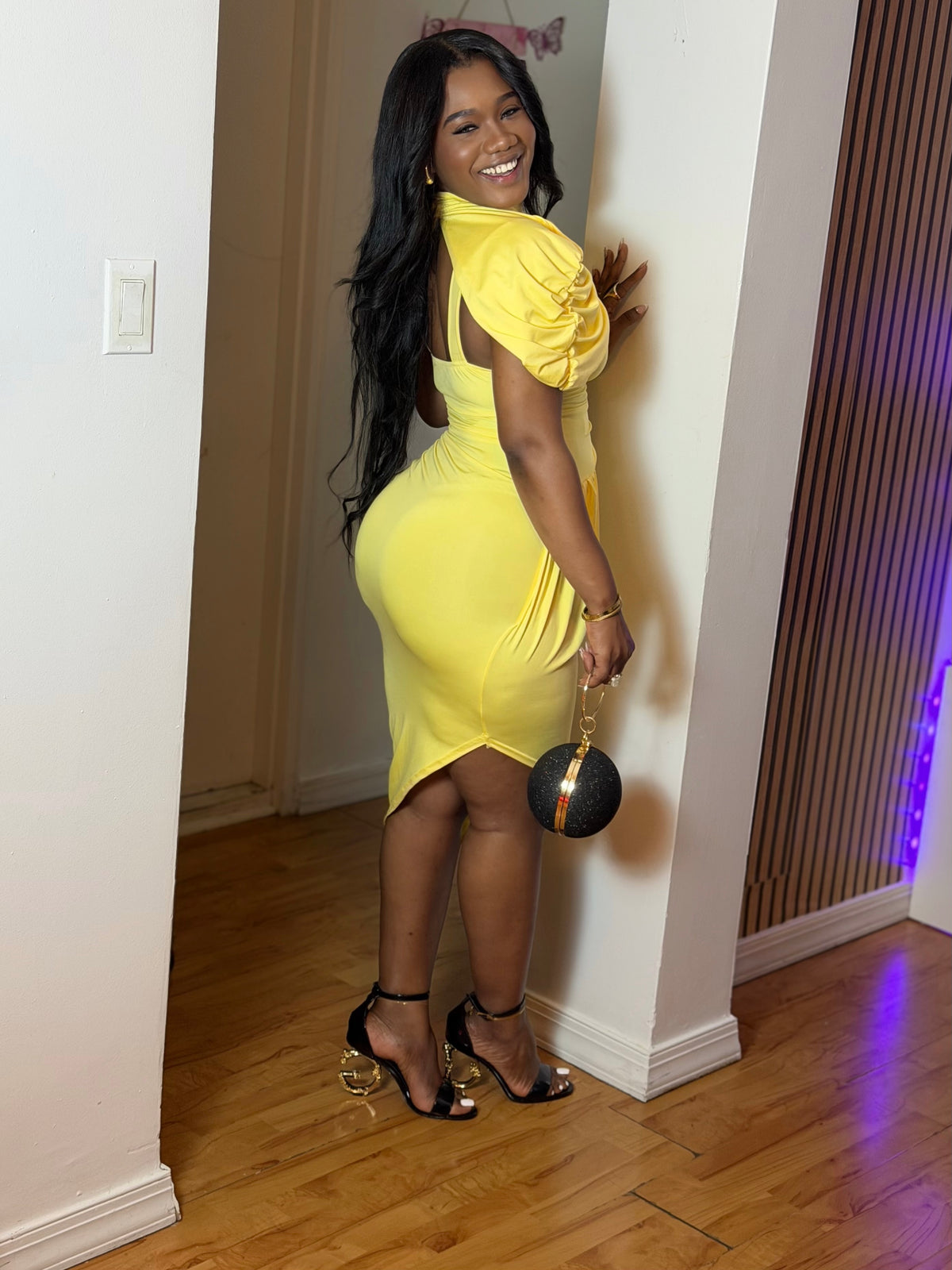 Chic Ruched Bodycon Dress Sexy Backless Style