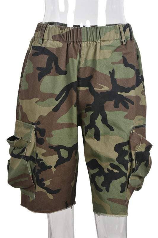 Cargo Camo Shorts- Street Style Vibes